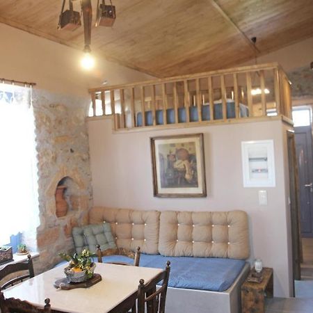 Laini Guest Houses Kouloukouthiana Екстер'єр фото