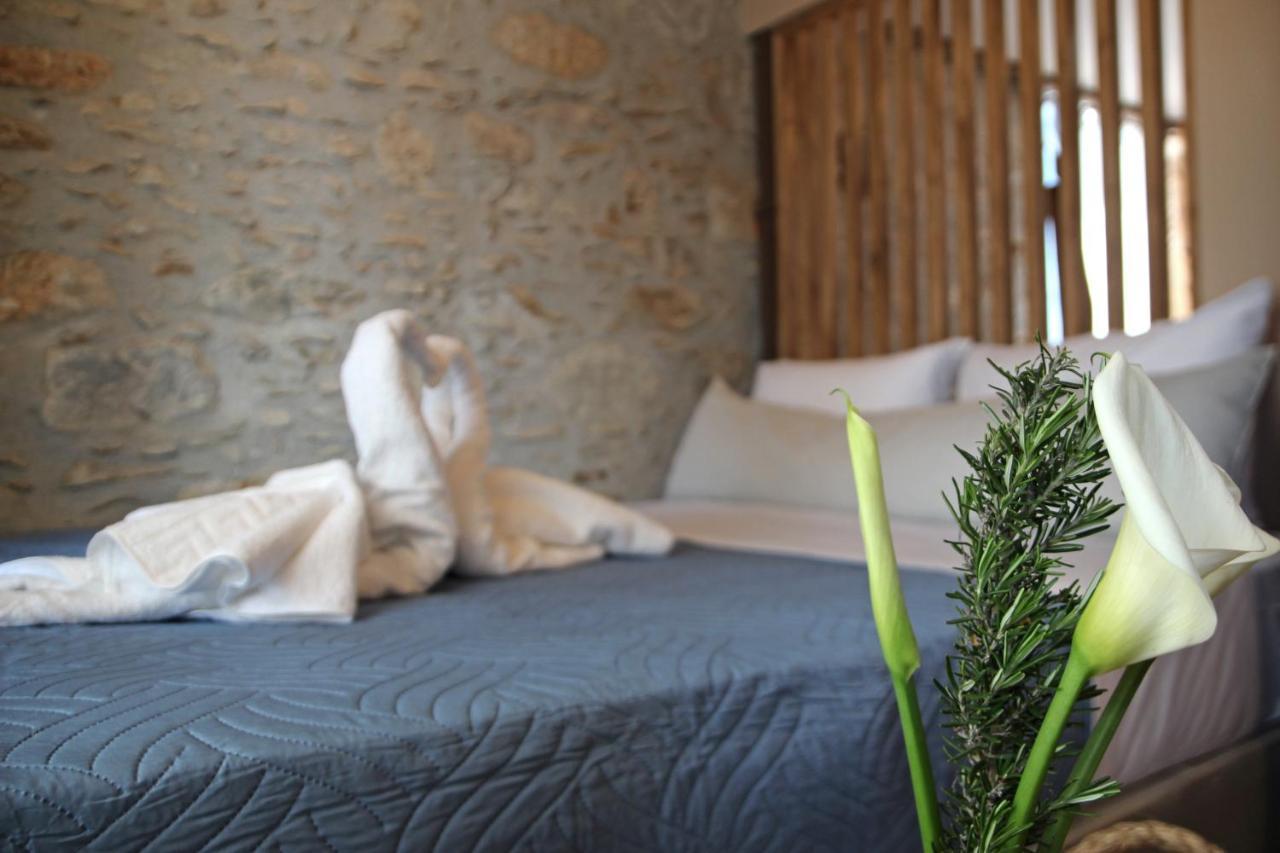 Laini Guest Houses Kouloukouthiana Екстер'єр фото