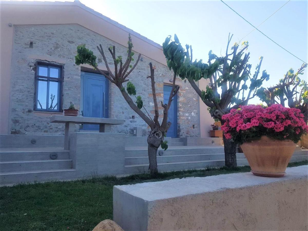 Laini Guest Houses Kouloukouthiana Екстер'єр фото